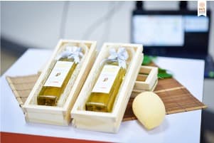 น้ำสมสายชูหมักจากมะม่วงมหาชนก